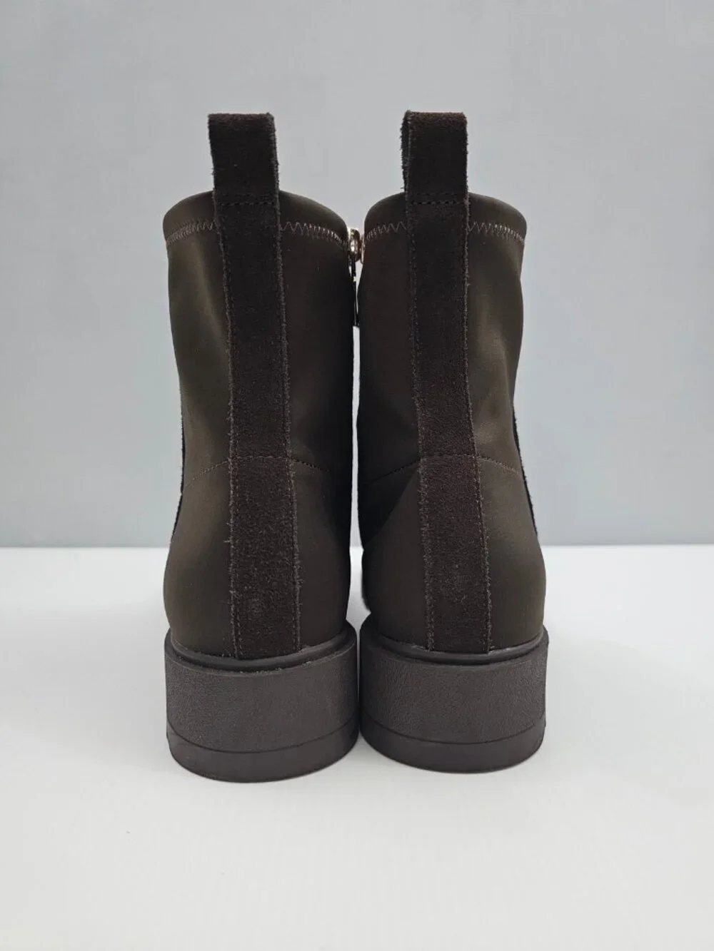 Blondo Caycie Waterproof Ankle Boot Brown Suede Chelsea Zip Fall Comfort Women 8